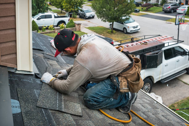 Professional Roofing technician working in Neenah, WI